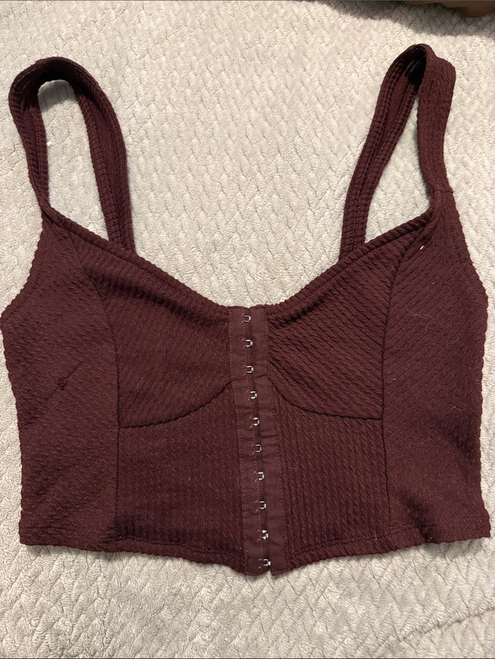 Urban Outfitters Ribbed Hook-and-Eye Crop Top in Wine